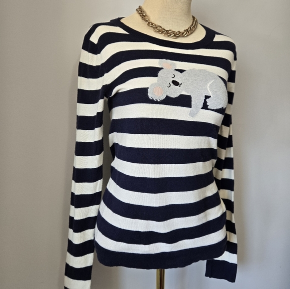 J. CREW Navy And White Striped Cotton Top With Sleeping Koala Bear. Size XS - Picture 2 of 9